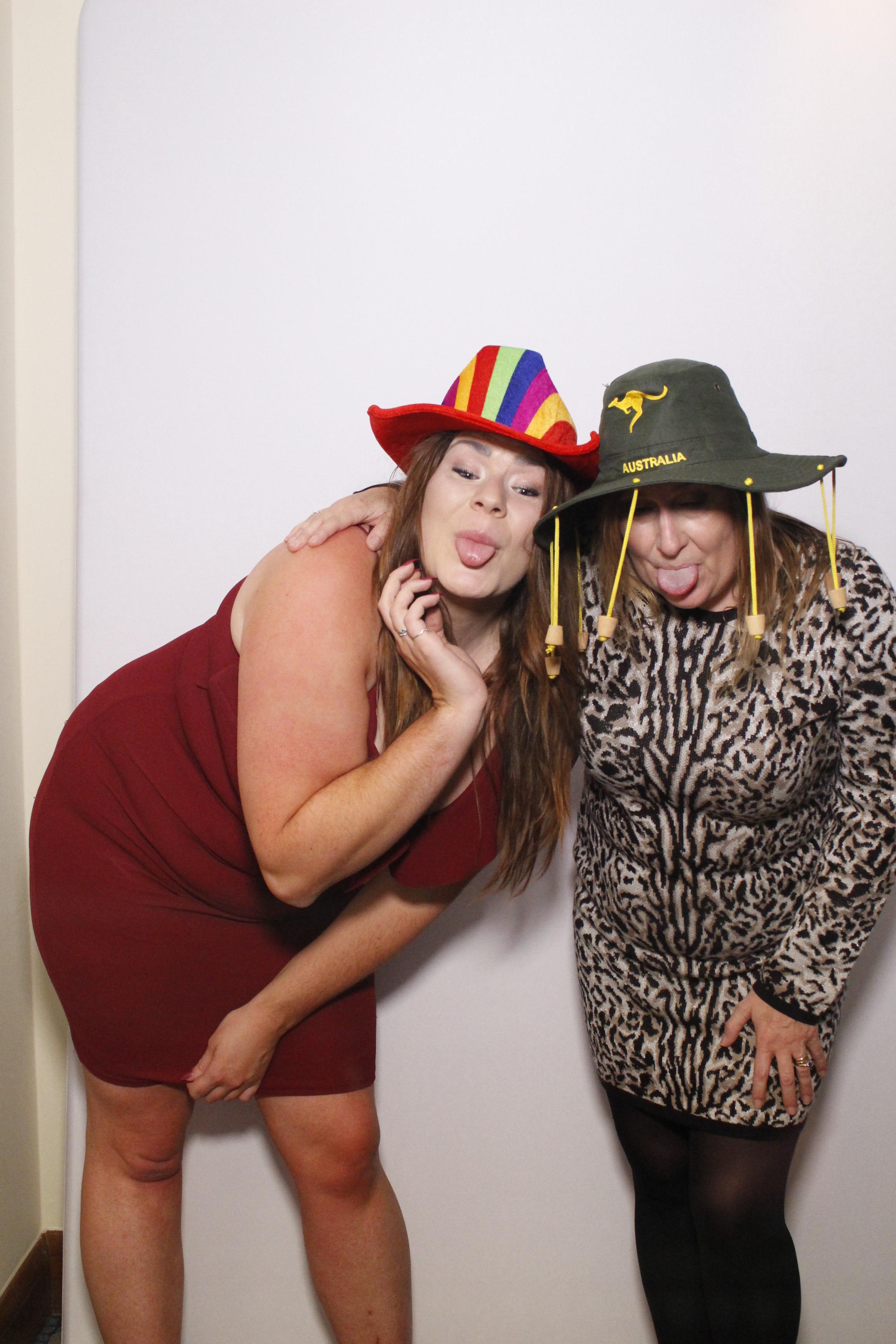 Luke & Emily's Wedding | View more photos from the event at gallery.myphotoboothexperience.co.uk/u/MyPhotoBoothExperienceLtd/Luke-Emilys-Wedding